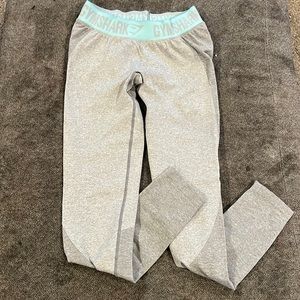 Gray, size small gymshark leggings